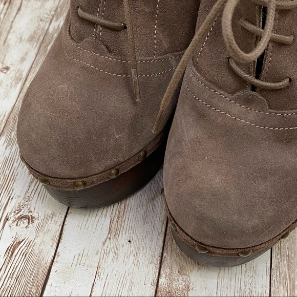Steve Madden “CINNDI” Taupe Lace Up Platform Clog Ankle Boots Size 7 - Picture 14 of 16